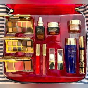 “Brand New” Estée Lauder holiday gift set (12 full size) $455 Value